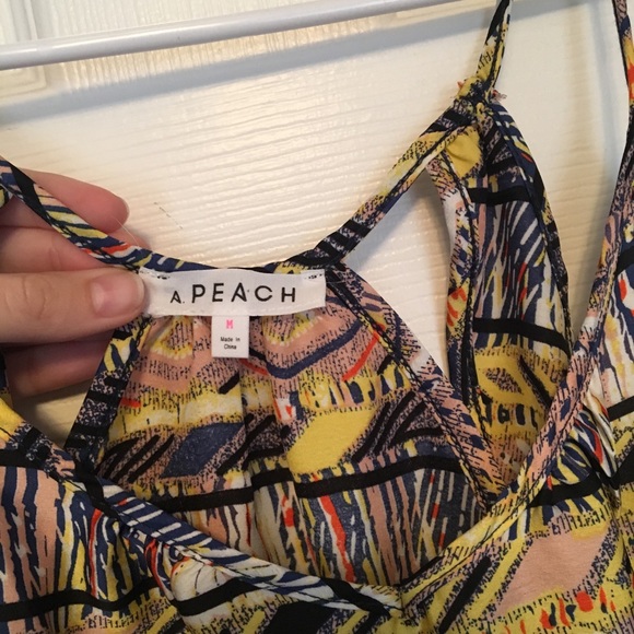 Multi Colored Pattern Top - Picture 3 of 3